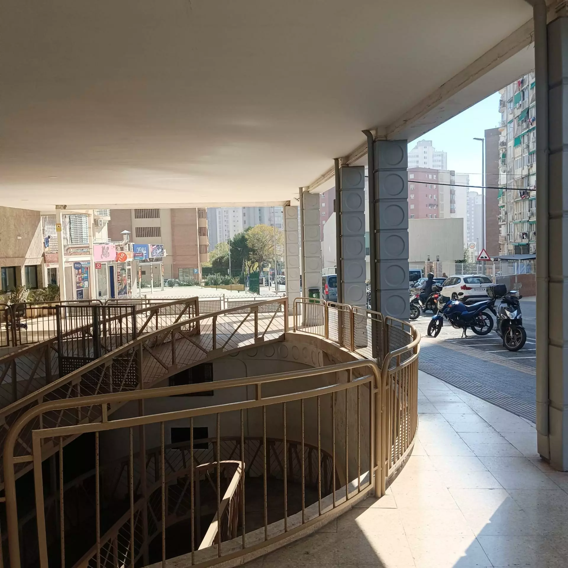 1-bedroom Warehouse In Benidorm, Spain (225 M²)