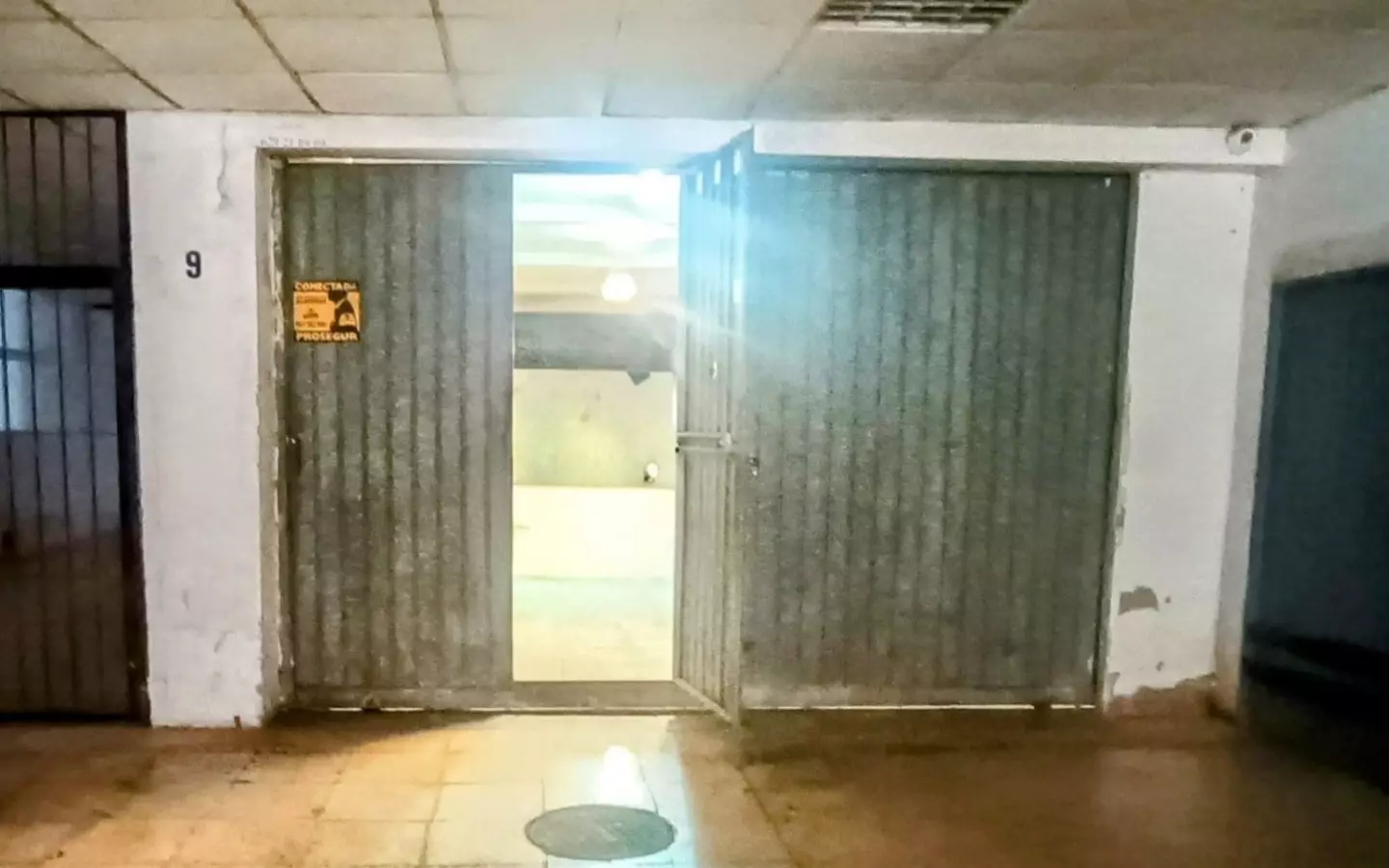 1-bedroom Warehouse In Benidorm, Spain (225 M²)