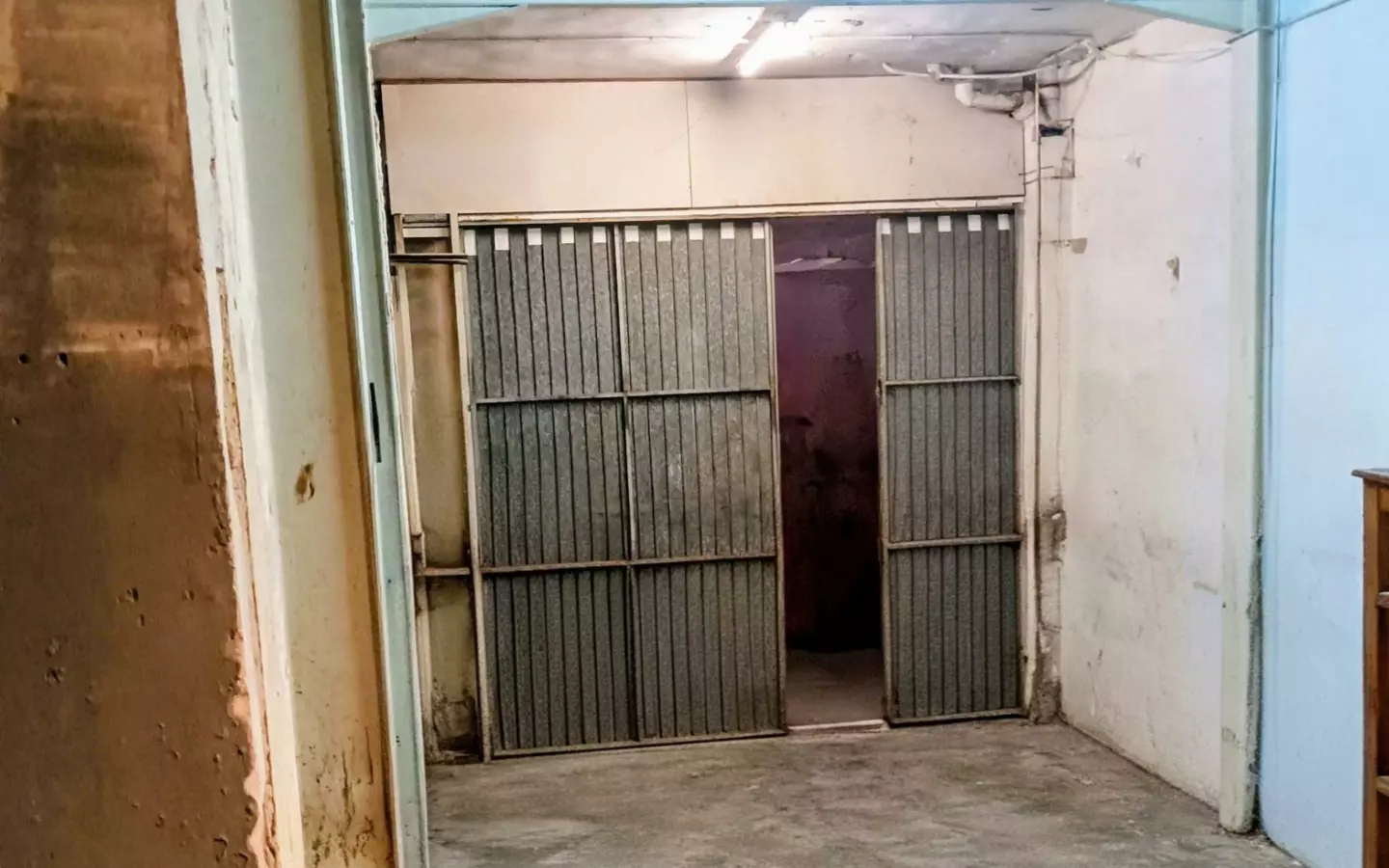 1-bedroom Warehouse In Benidorm, Spain (225 M²)