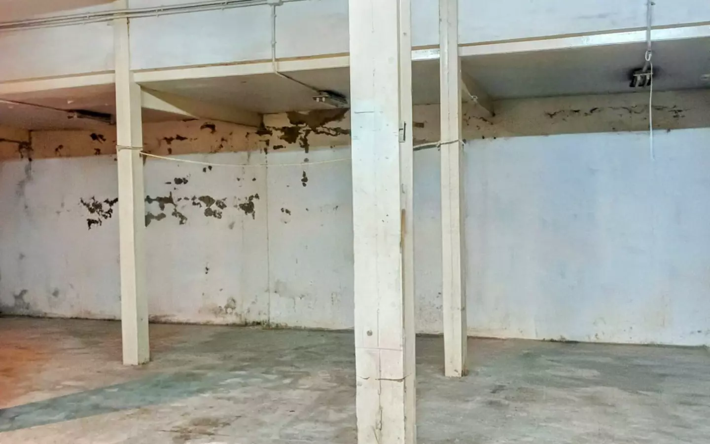 1-bedroom Warehouse In Benidorm, Spain (225 M²)