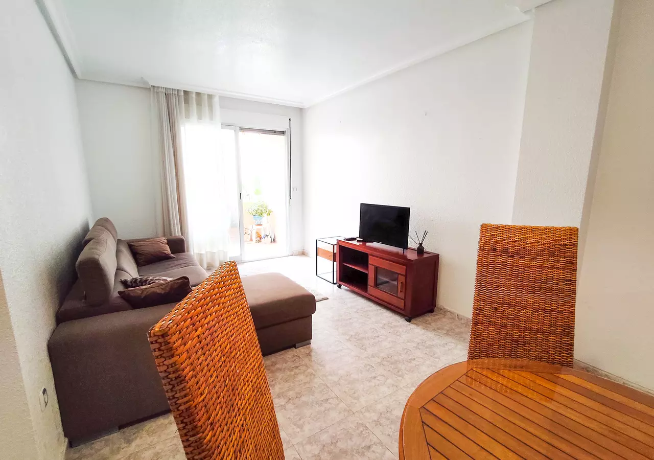 2-bedroom Apartment In Guardamar Del Segura, Spain (75 M²)