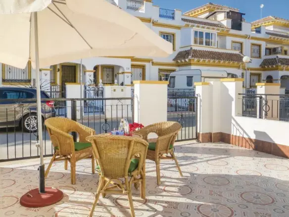 3-bedroom Town House In Torrevieja, Spain (86 M²)