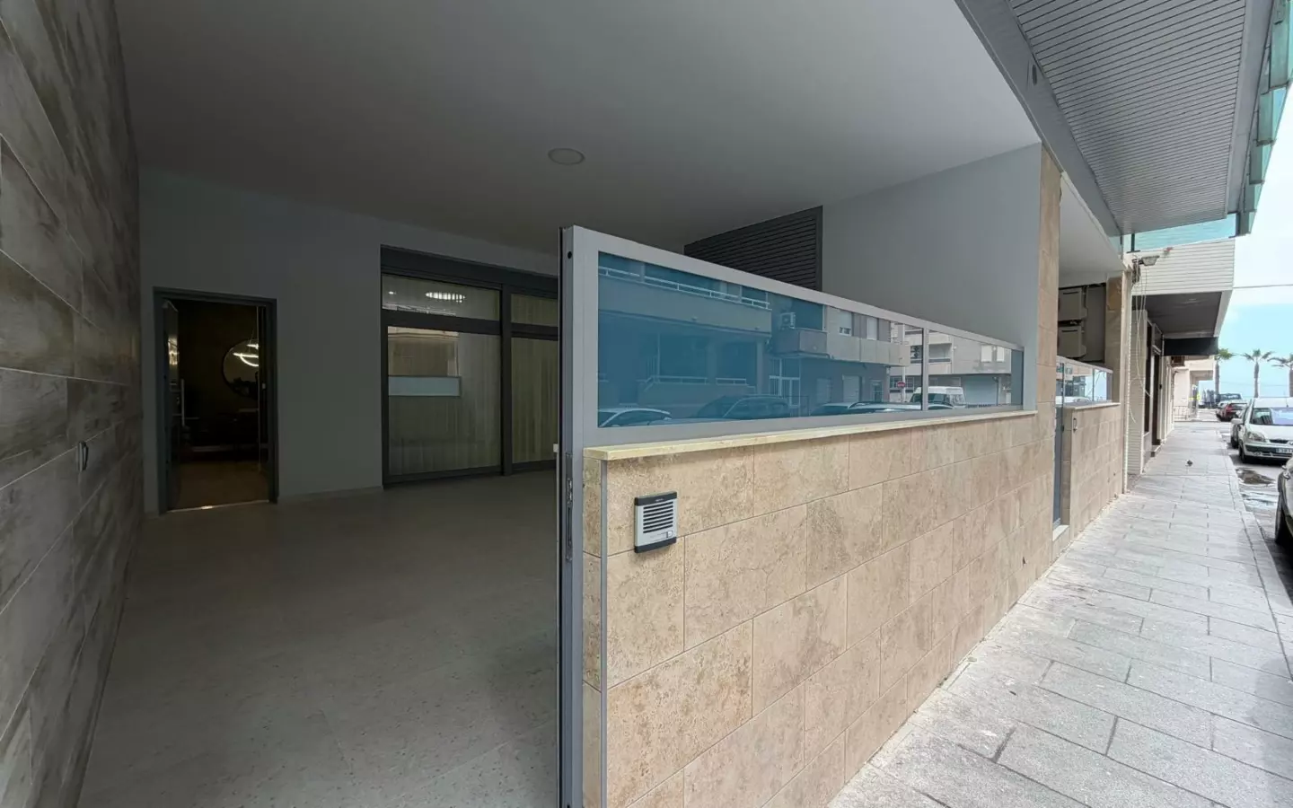 2-bedroom Apartment In Torrevieja, Spain (123 M²)