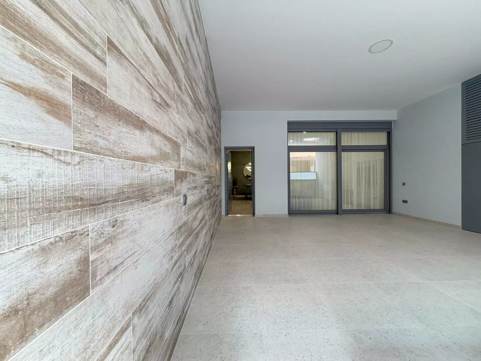 2-bedroom Apartment In Torrevieja, Spain (123 M²)