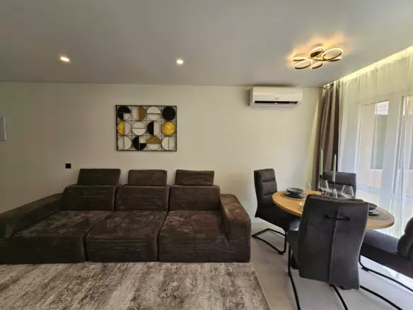 3-bedroom Bungalow In Torrevieja, Spain (105 M²)