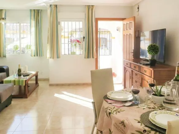 3-bedroom Town House In Torrevieja, Spain (86 M²)
