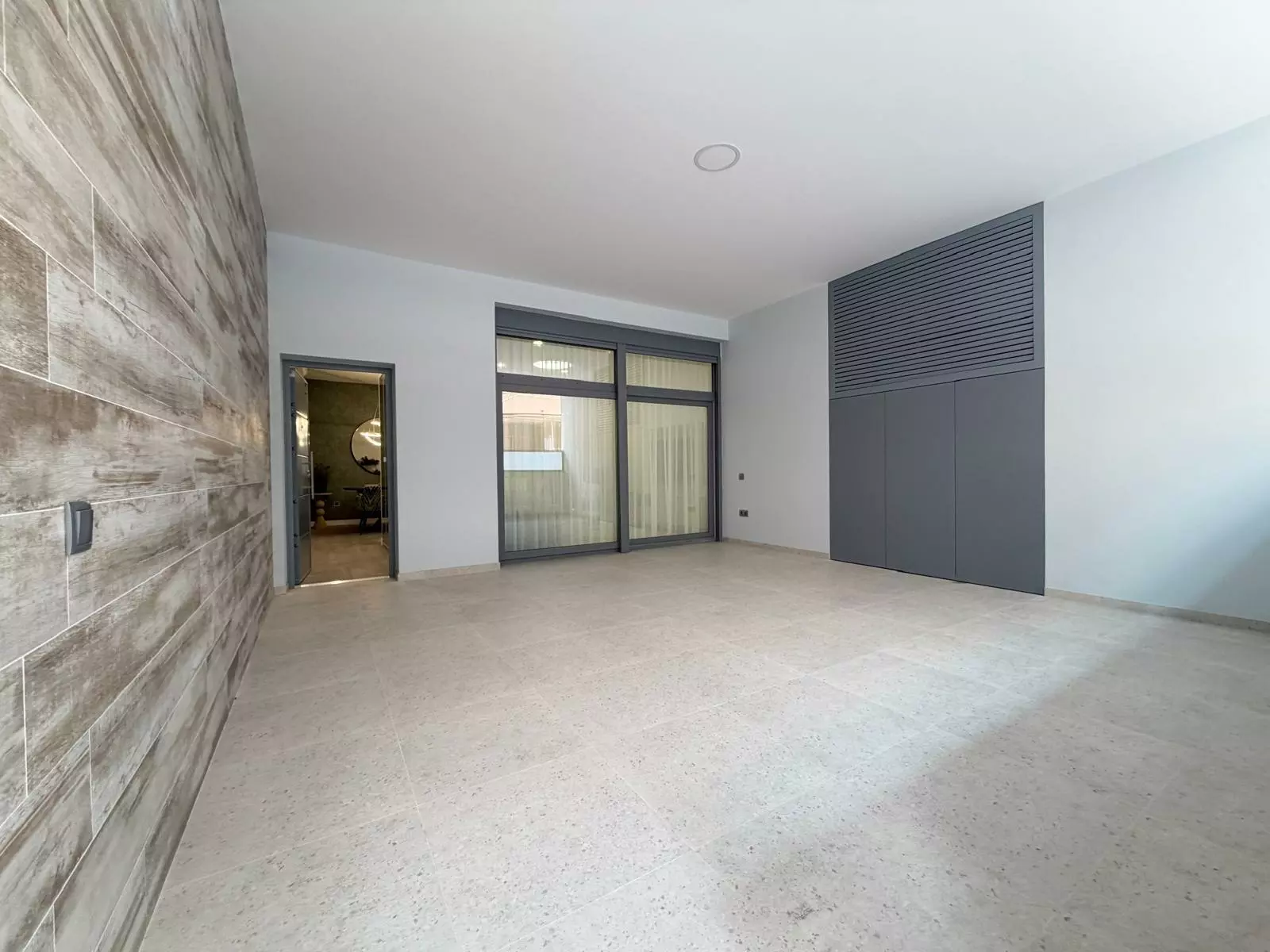 2-bedroom Apartment In Torrevieja, Spain (123 M²)