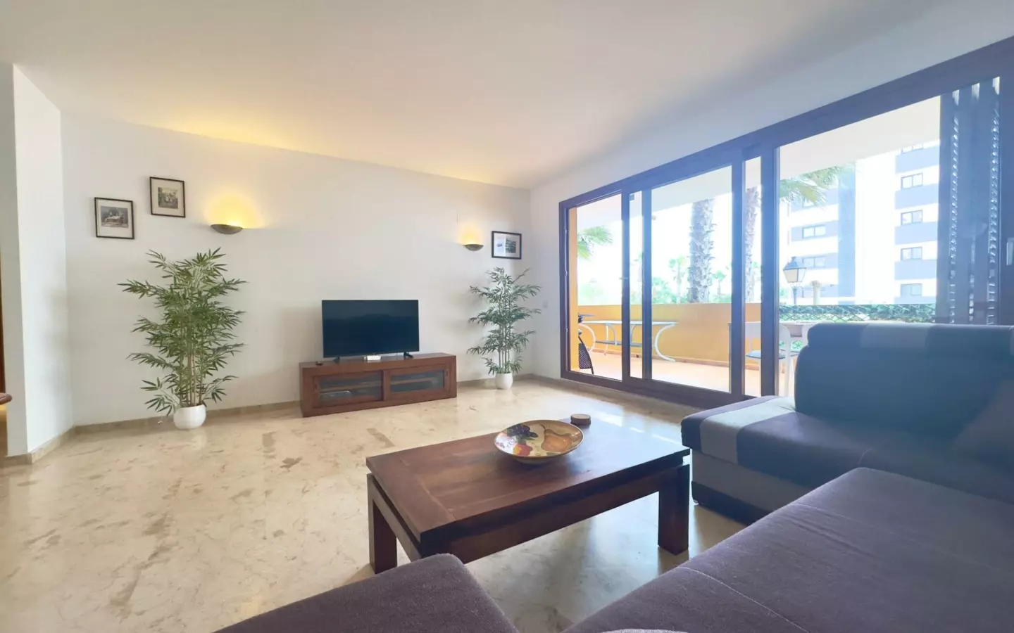 2-bedroom Apartment In Torrevieja, Spain (84 M²)
