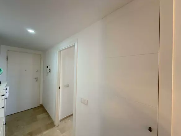 3-bedroom Apartment In Torrevieja, Spain (113 M²)