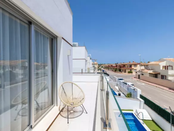 3-bedroom Villa In Rojales, Spain (110 M²)