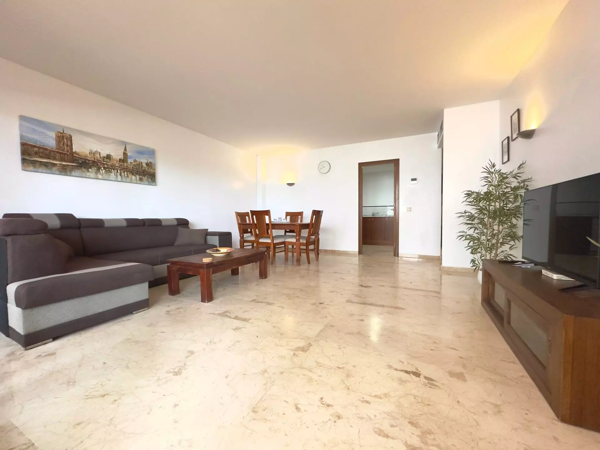 2-bedroom Apartment In Torrevieja, Spain (84 M²)