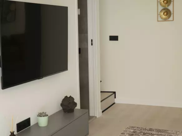 3-bedroom Bungalow In Torrevieja, Spain (105 M²)