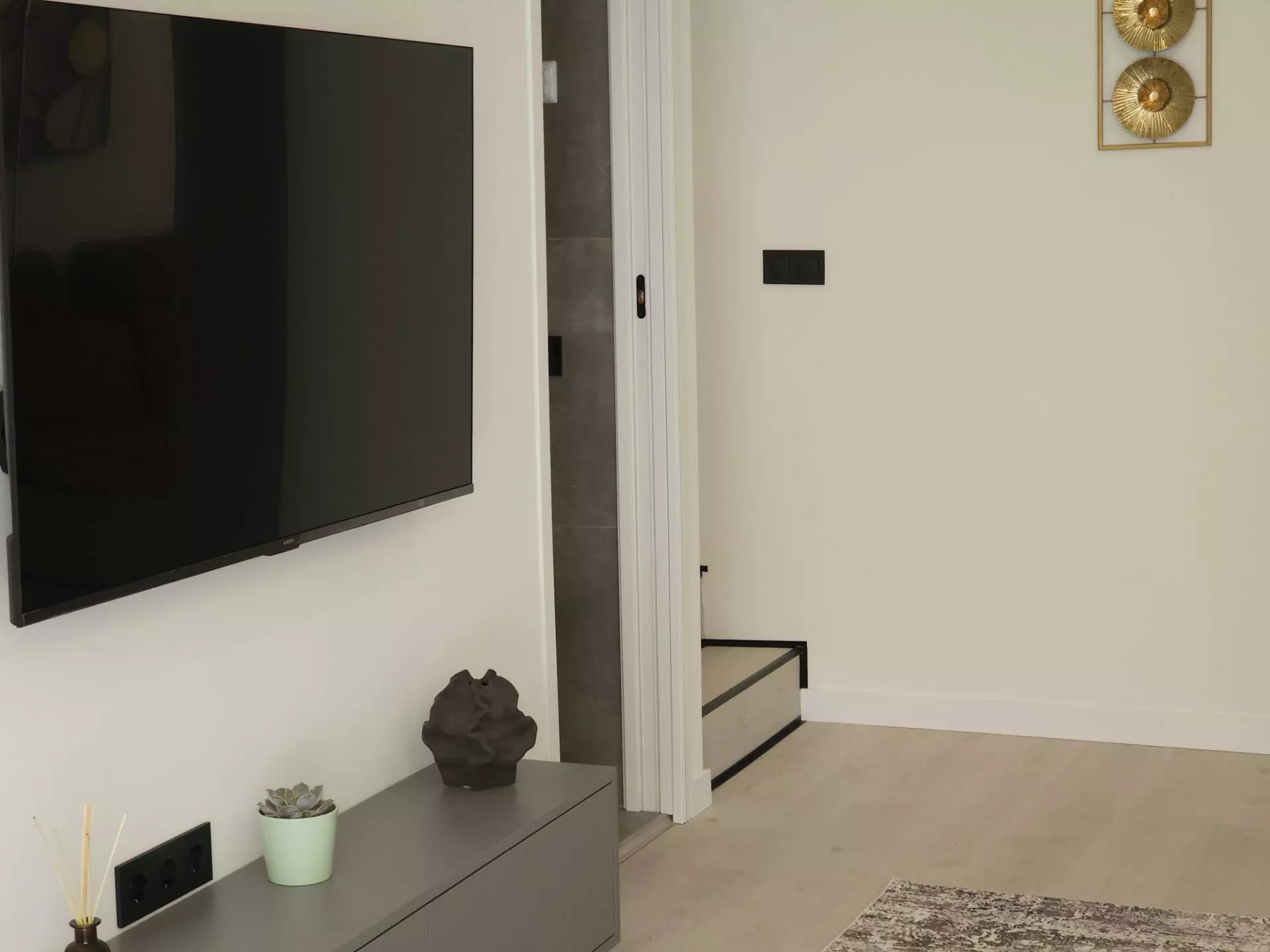 3-bedroom Bungalow In Torrevieja, Spain (105 M²)