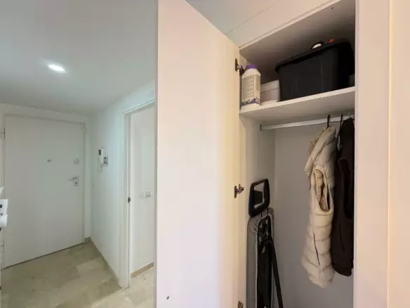 3-bedroom Apartment In Torrevieja, Spain (113 M²)