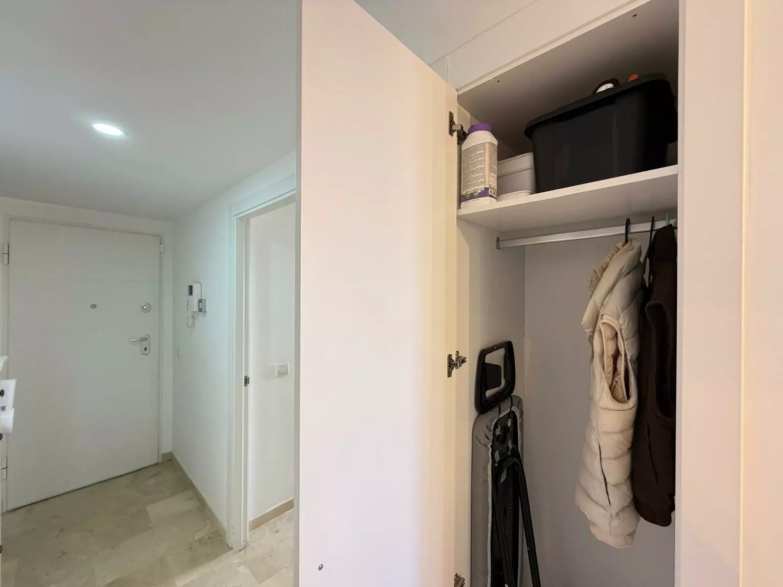 3-bedroom Apartment In Torrevieja, Spain (113 M²)