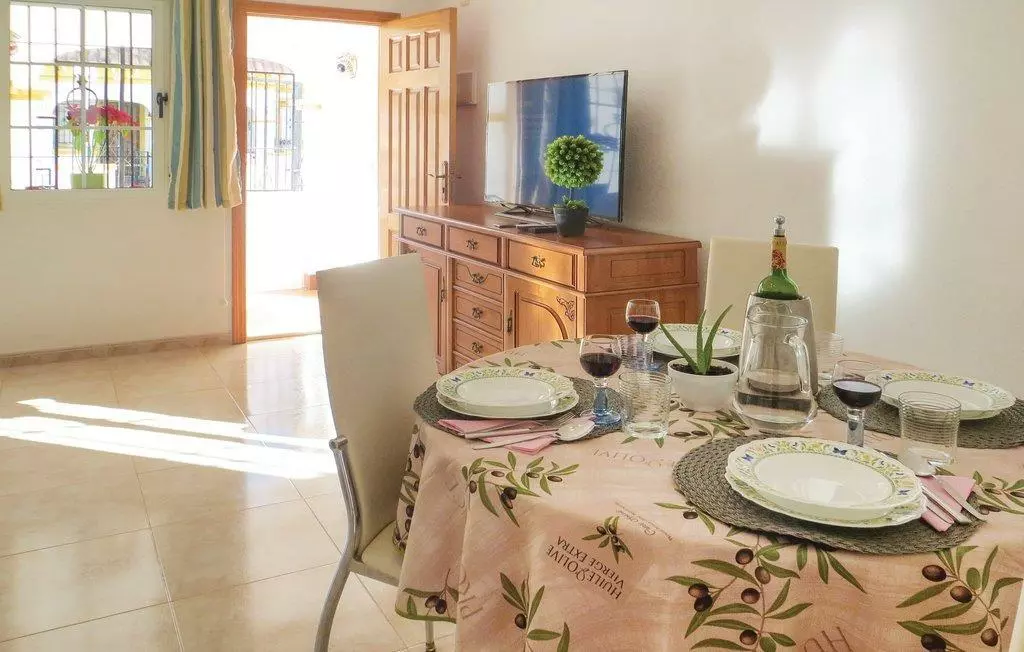3-bedroom Town House In Torrevieja, Spain (86 M²)