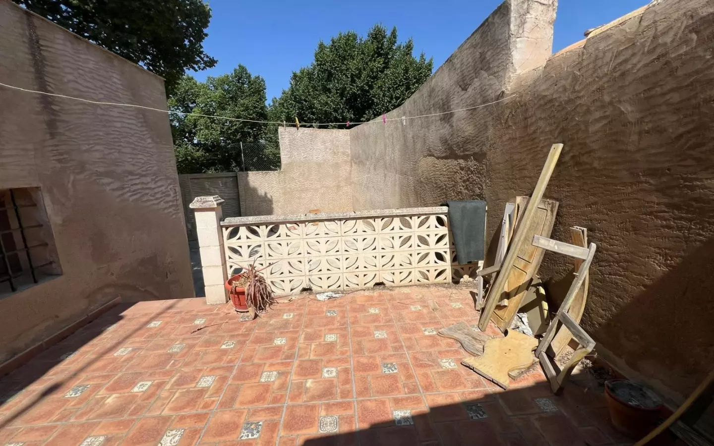 5-bedroom Town House In Pinoso, Spain (186 M²)