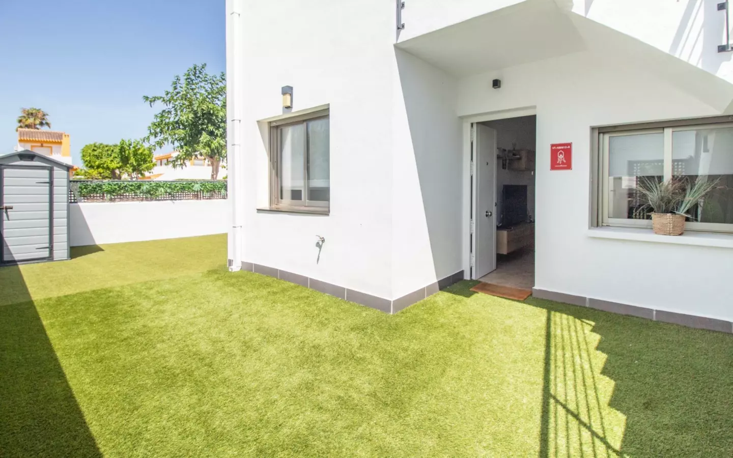 2-bedroom Bungalow In Pilar De La Horadada, Spain (65 M²)