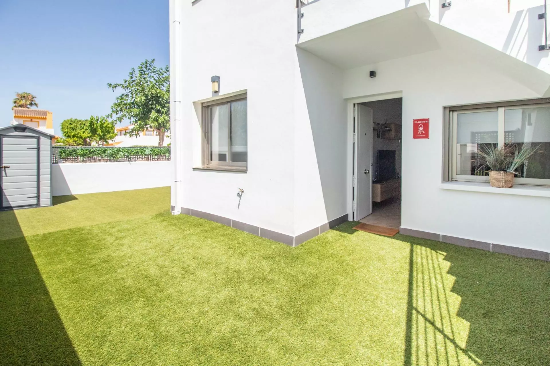 4-2-5641d7 2-bedroom Bungalow In Pilar De La Horadada, Spain (65 M²)
