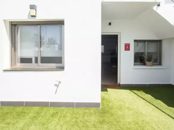 2-bedroom Bungalow In Pilar De La Horadada, Spain (65 M²)
