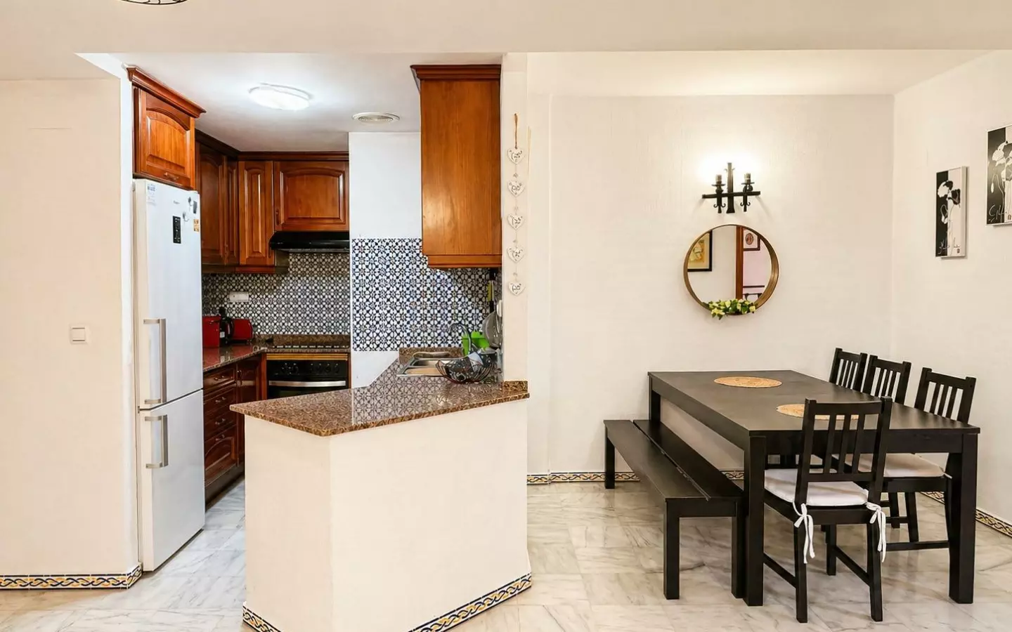 3-bedroom Apartment In Torrevieja, Spain (93 M²)