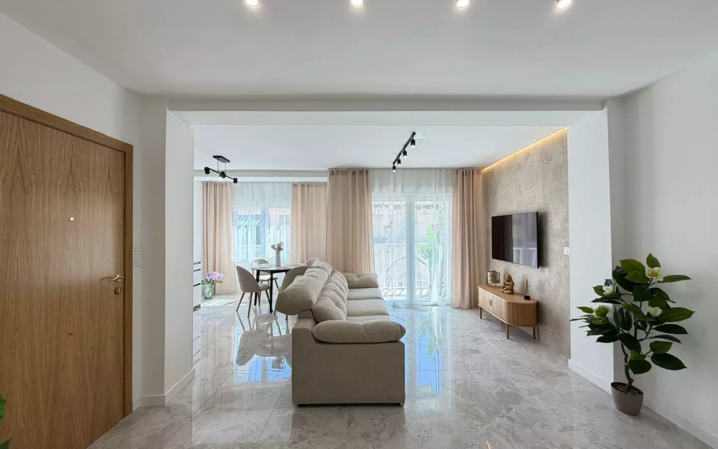 3-bedroom Penthouse In Torrevieja, Spain (92 M²)