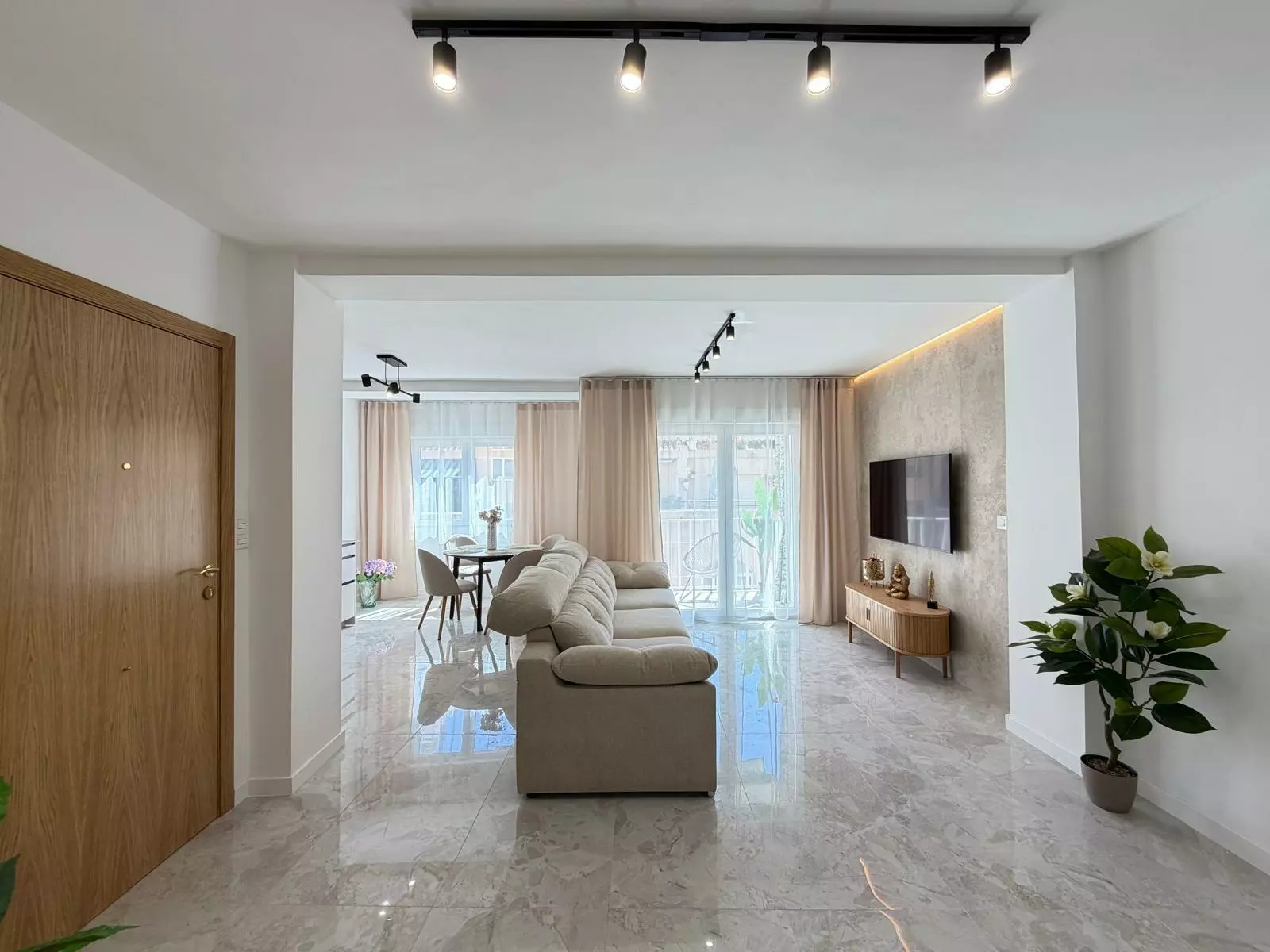 3-bedroom Penthouse In Torrevieja, Spain (92 M²)