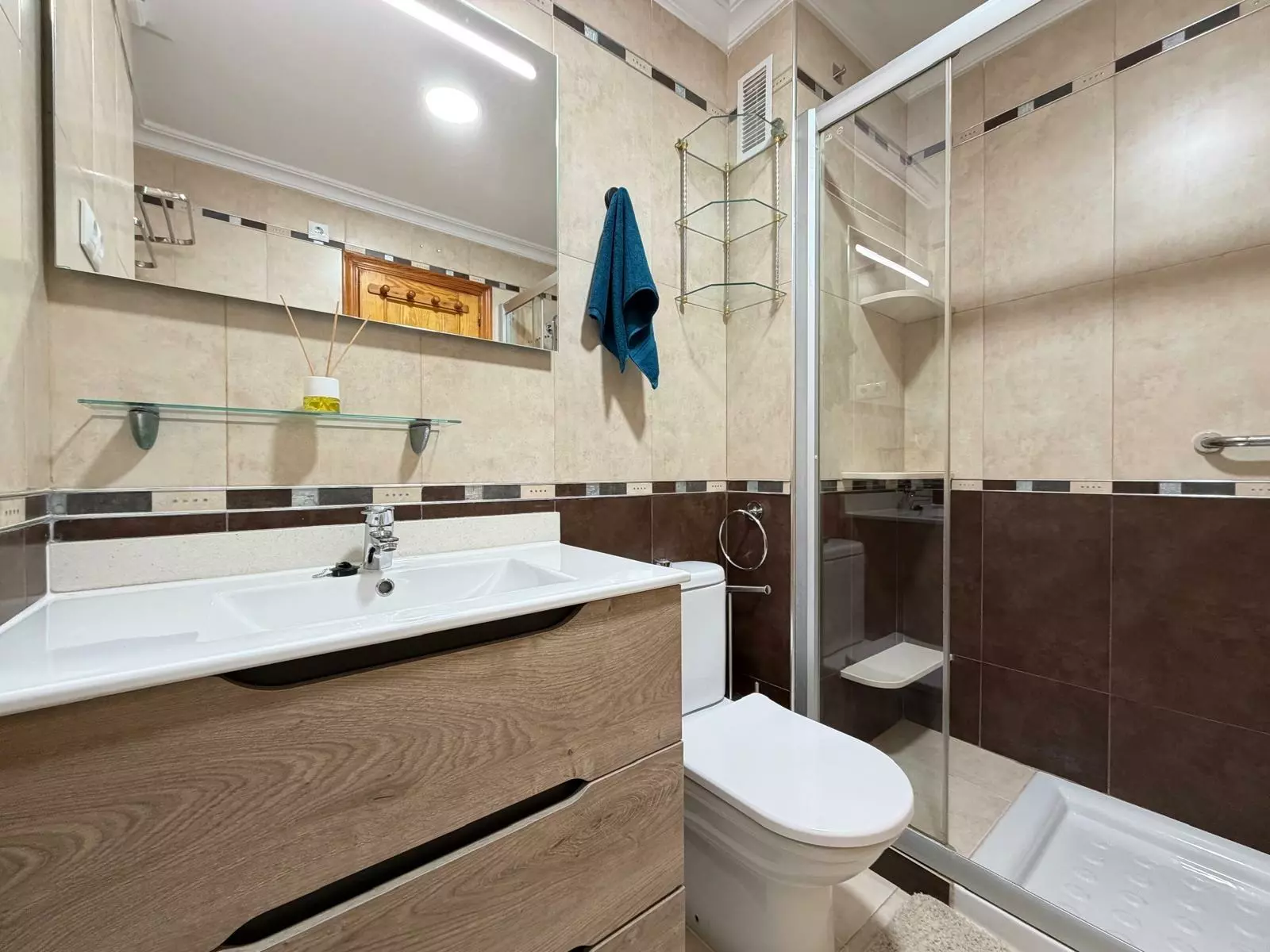 3-bedroom Apartment In Torrevieja, Spain (107 M²)
