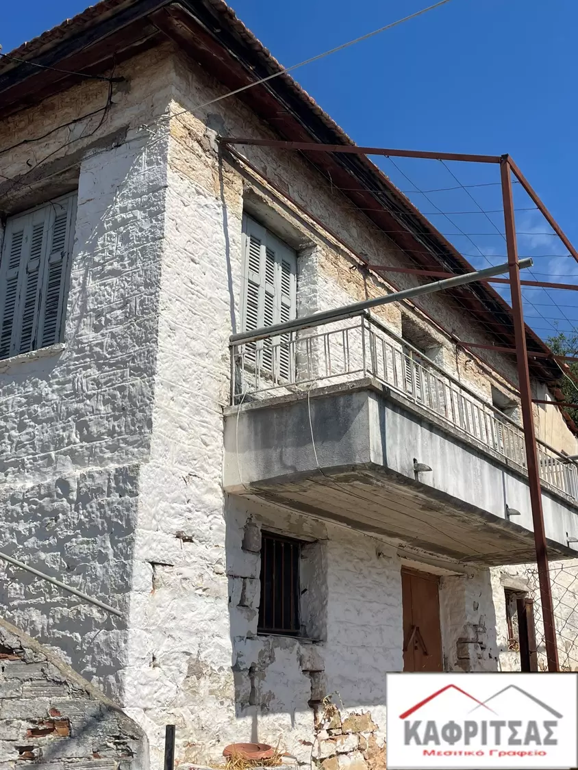 4 Traditional Stone-built Corner House With Mountain Views For Renovation In Thermo – Greece