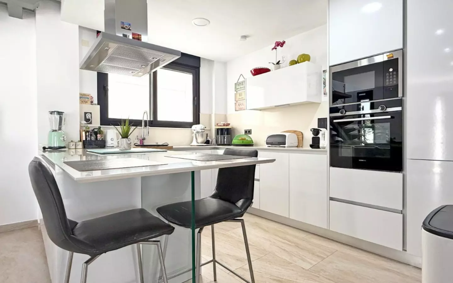 3-bedroom Villa In Orihuela Costa, Spain (190 M²)
