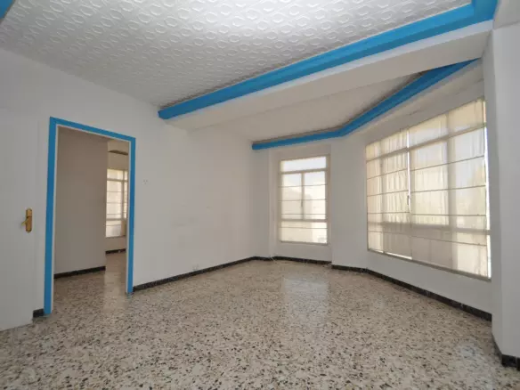 5-bedroom Apartment In Pinoso, Spain (220 M²)