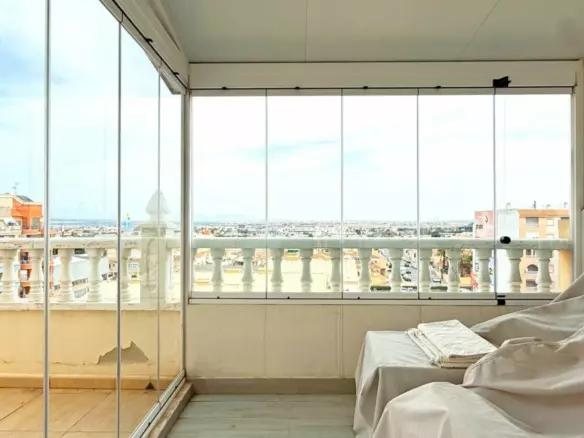 2-bedroom Apartment In Torrevieja, Spain (45 M²)