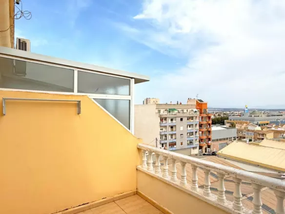 2-bedroom Apartment In Torrevieja, Spain (45 M²)