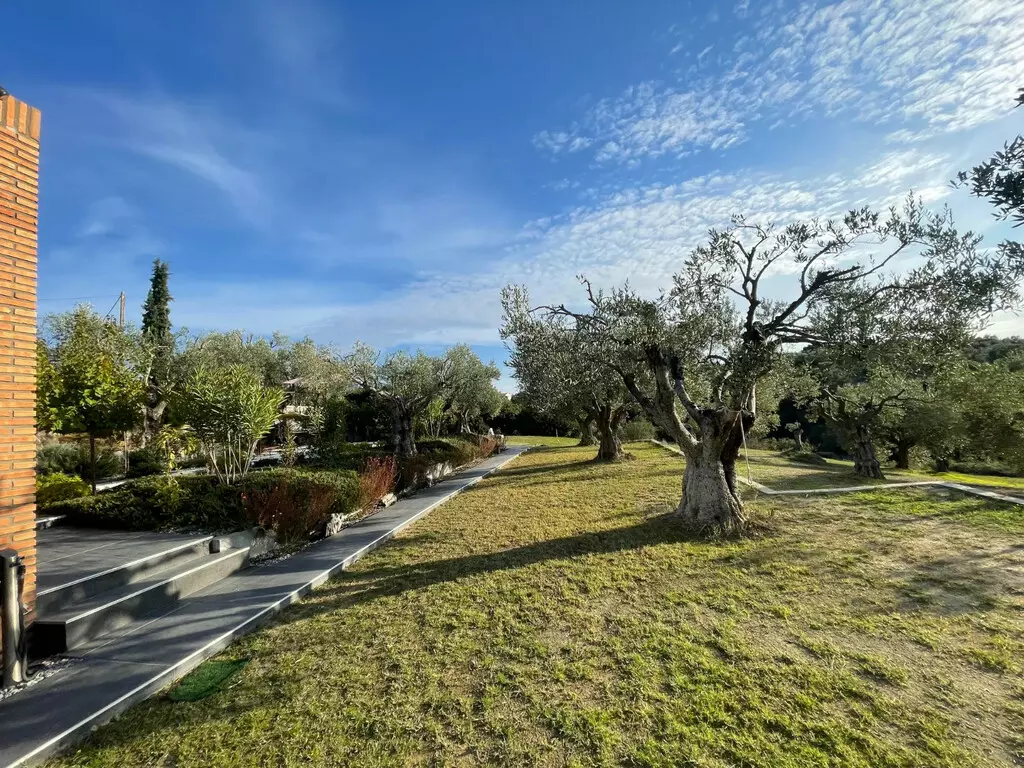 2-bedroom Detached House In Epanomi, Greece (100 M²)