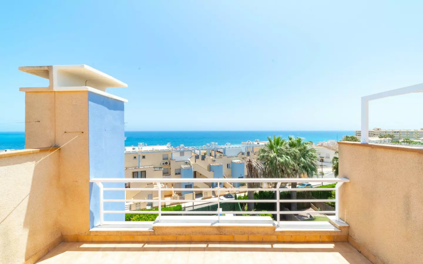 3-bedroom Town House In Orihuela Costa, Spain (177 M²)