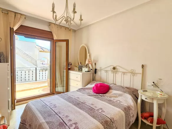 2-bedroom Town House In Orihuela Costa, Spain (97 M²)