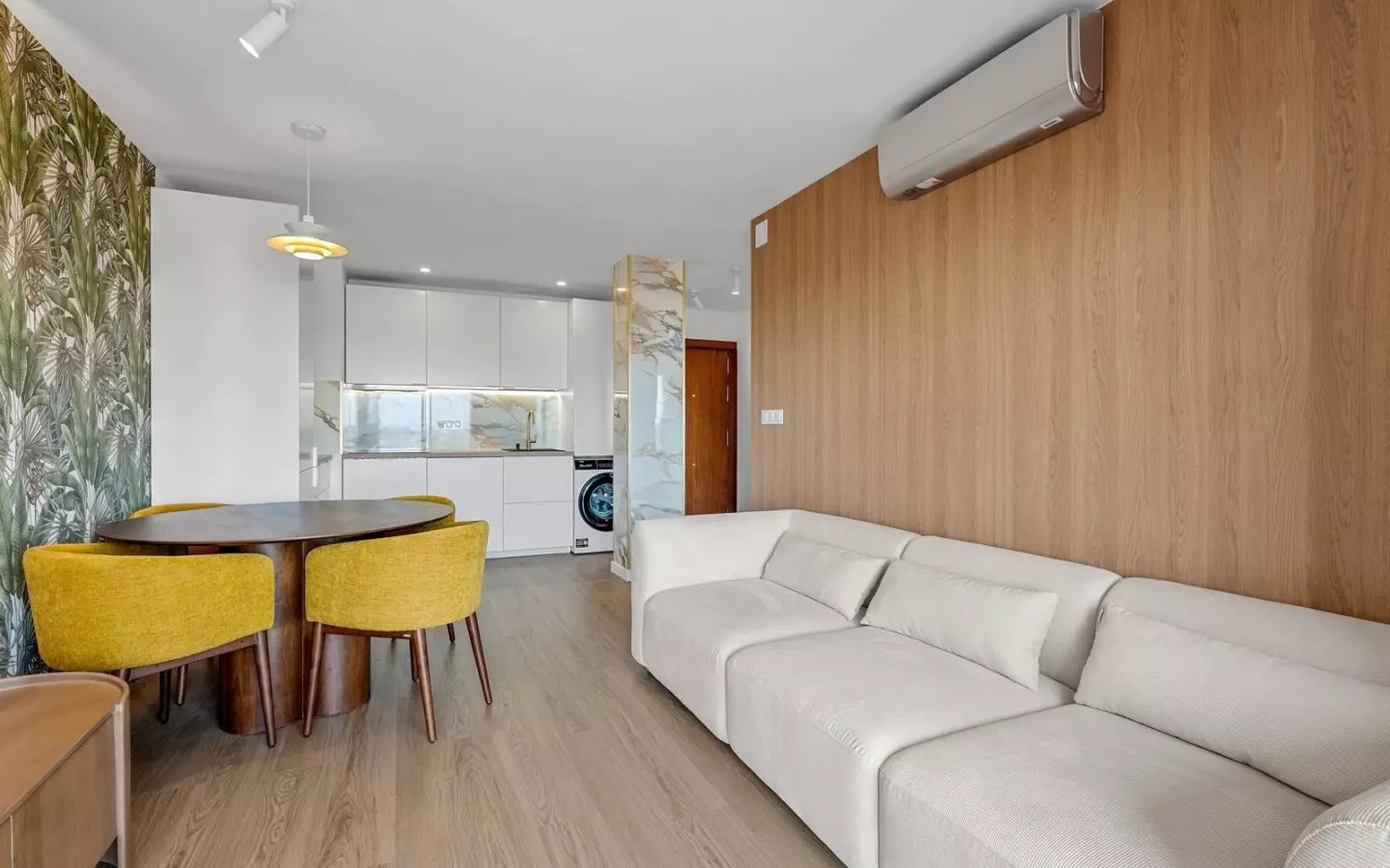 2-bedroom Penthouse In Torrevieja, Spain (75 M²)