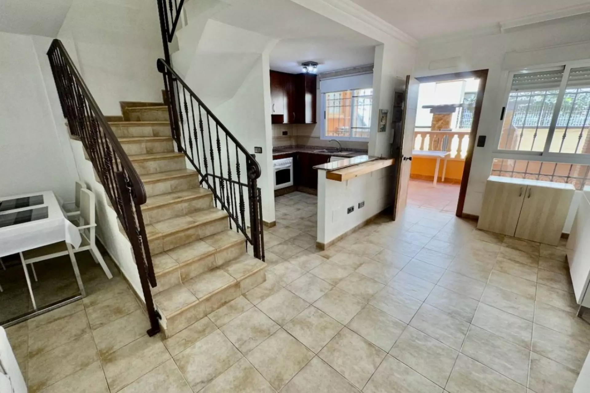 5-bedroom Townhouse In Guardamar Del Segura, Spain (110 M²)