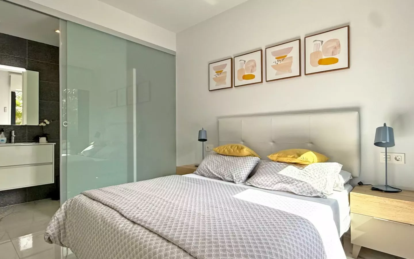 2-bedroom Apartment In Orihuela Costa, Spain (72 M²)