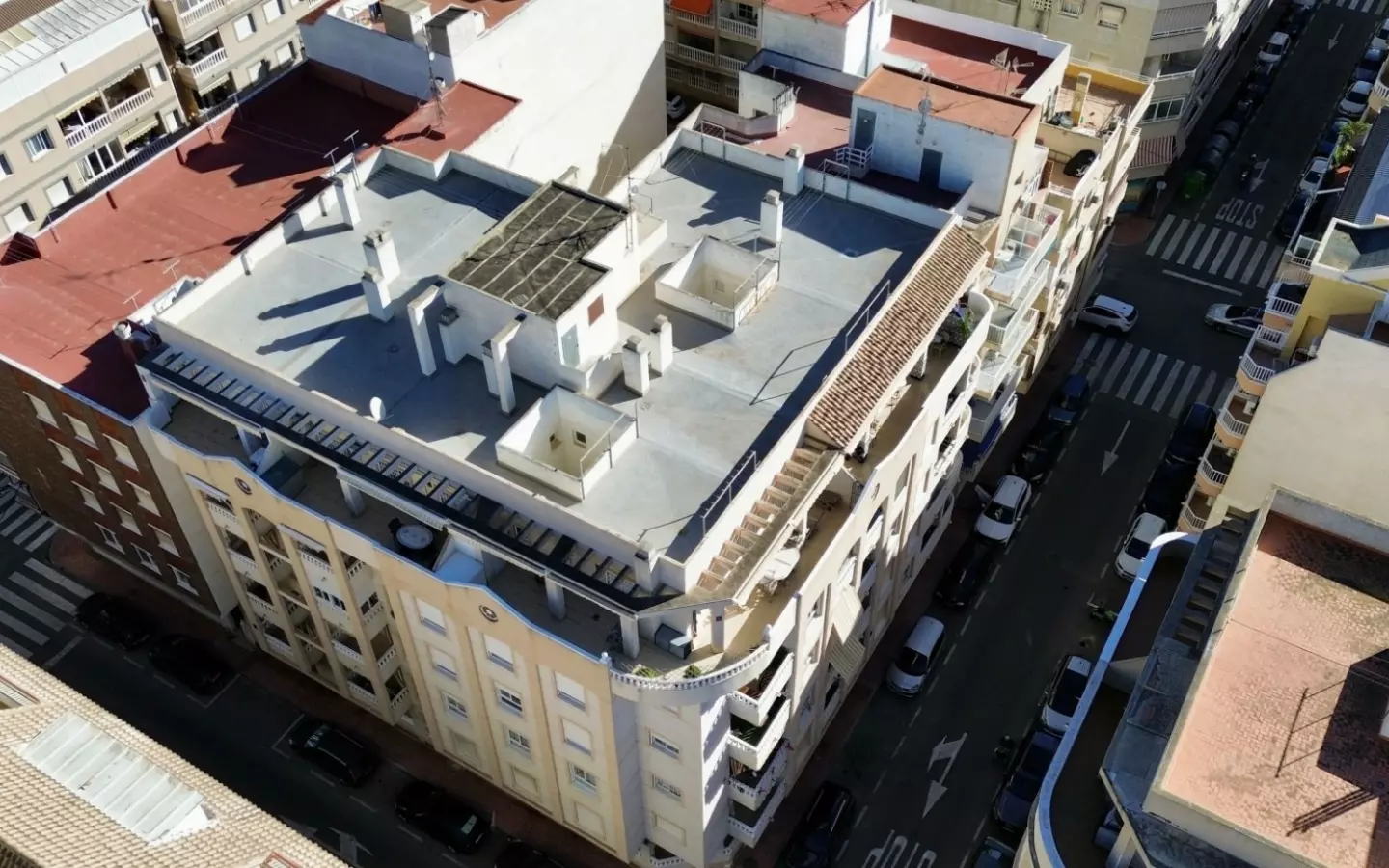2-bedroom Apartment In Torrevieja, Spain (58 M²)