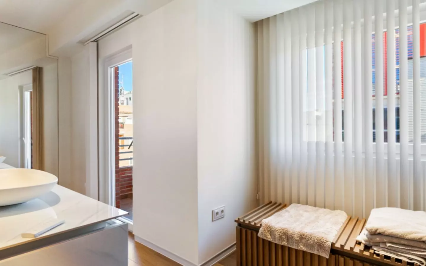 2-bedroom Apartment In Torrevieja, Spain (160 M²)
