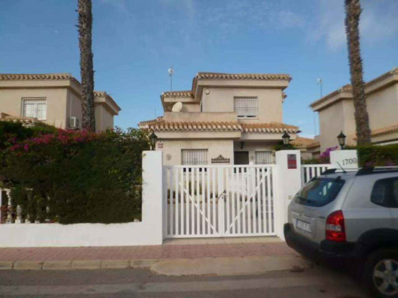 3-bedroom Villa In Orihuela Costa, Spain (95 M²)