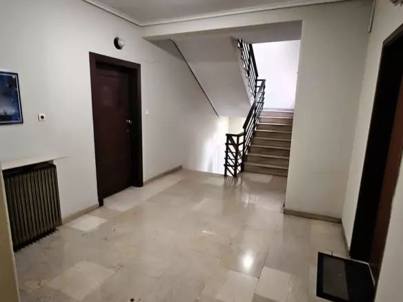 2-bedroom Commercial Property In Katerini, Greece (82 M²)