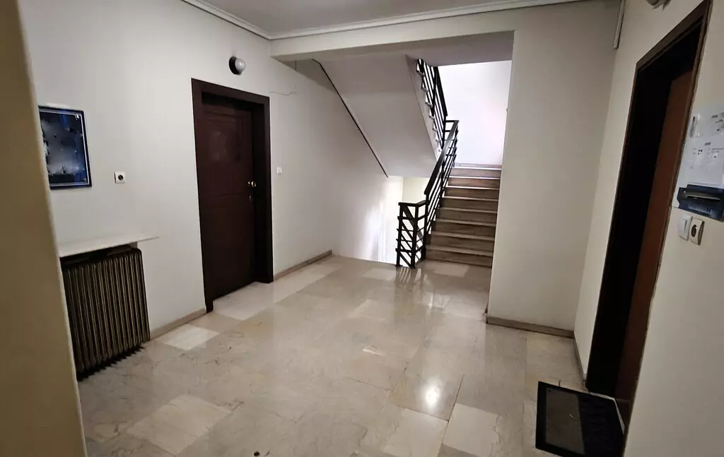 2-bedroom Commercial Property In Katerini, Greece (82 M²)