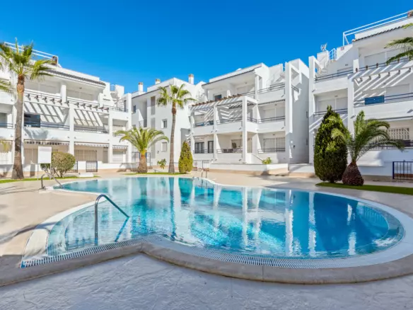 3-bedroom Apartment In Torrevieja, Spain (85 M²)