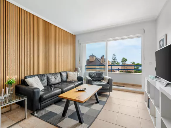3-bedroom Apartment In Torrevieja, Spain (85 M²)