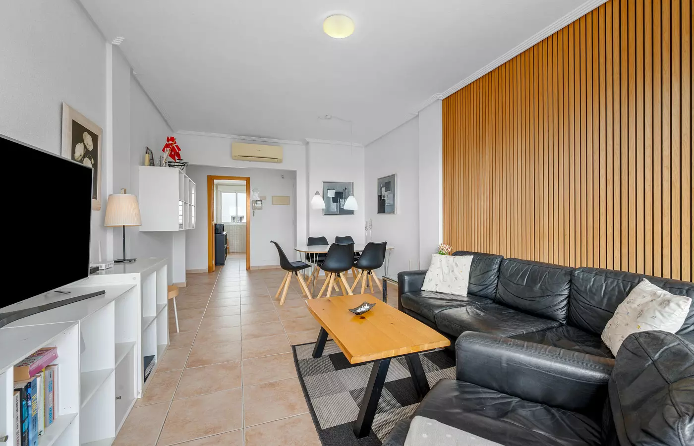 3-bedroom Apartment In Torrevieja, Spain (85 M²)