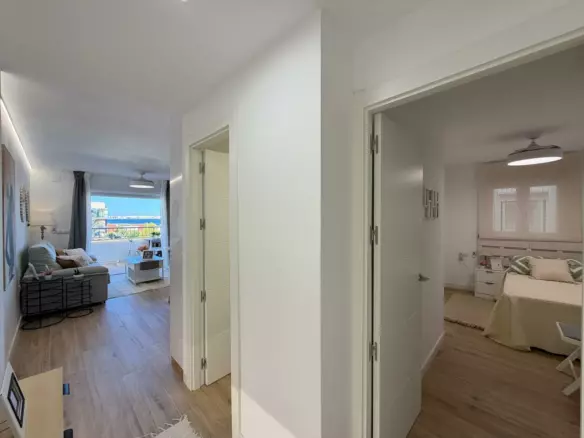 3-bedroom Apartment In Torrevieja, Spain (92 M²)