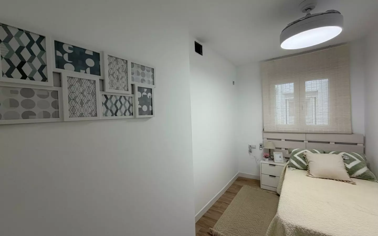 3-bedroom Apartment In Torrevieja, Spain (92 M²)