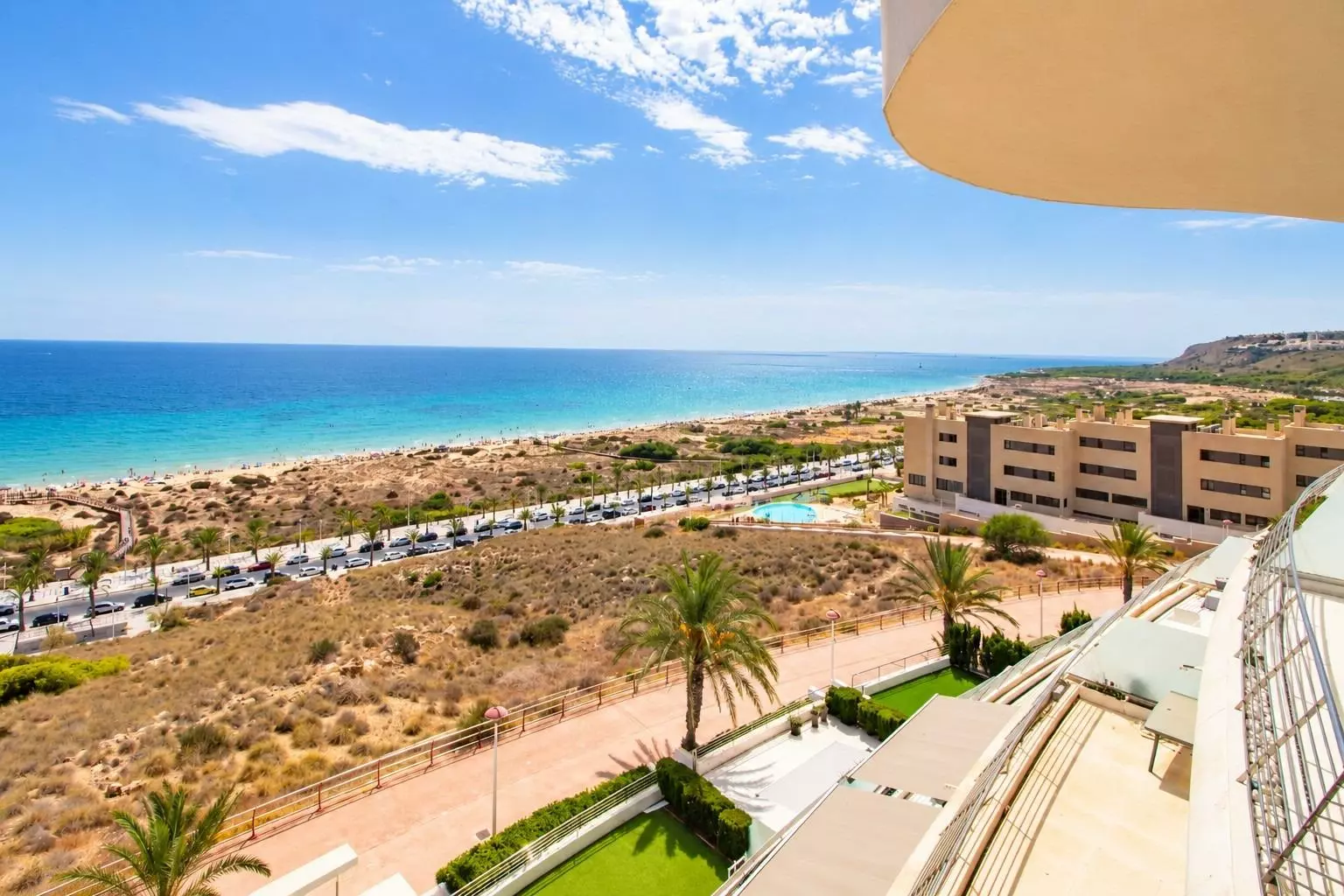 3-bedroom Apartment In Arenales Del Sol, Spain (153 M²)